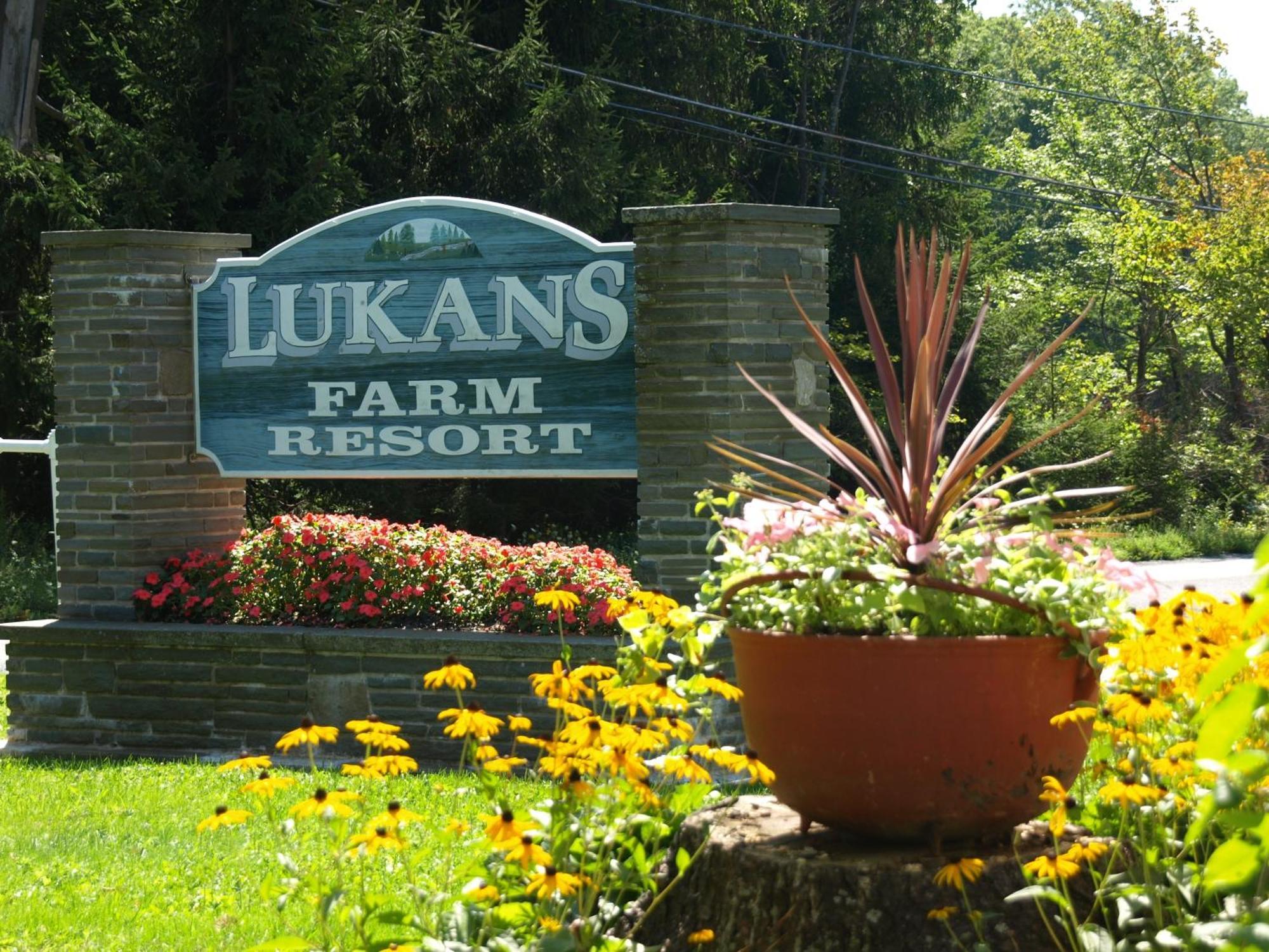 Lukans Farm Resort Hawley Ngoại thất bức ảnh