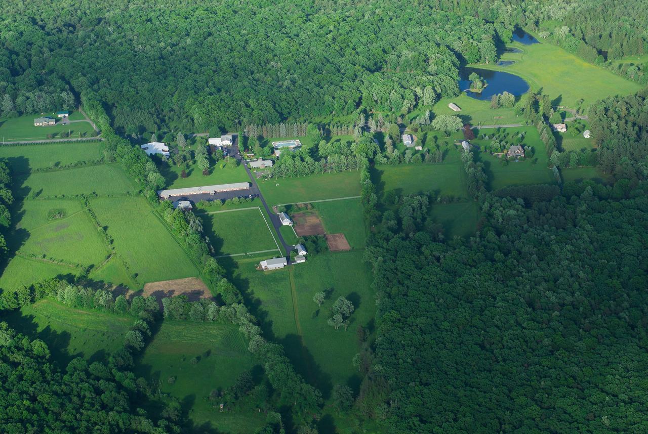 Lukans Farm Resort Hawley Ngoại thất bức ảnh